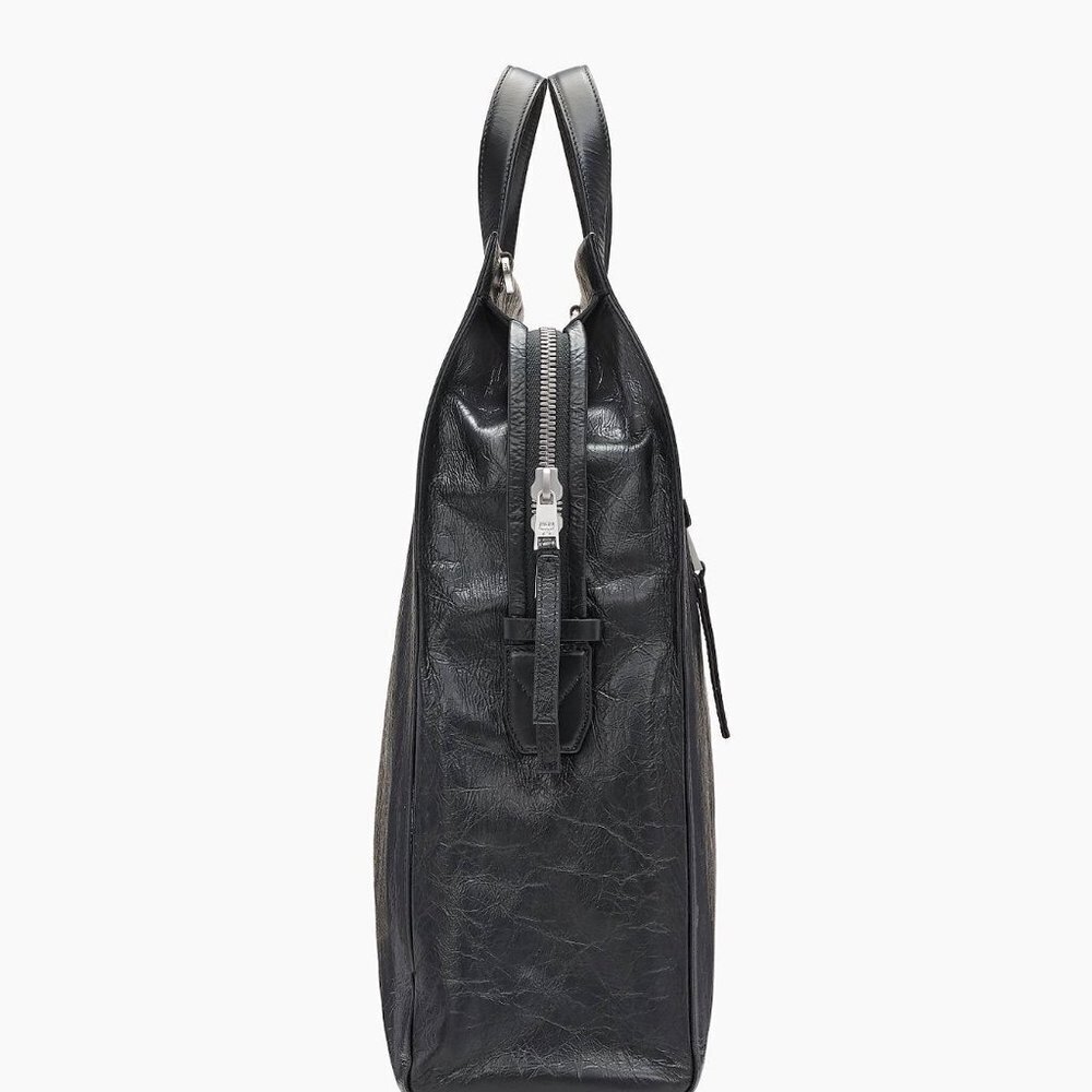 MCM‎ Klassik Tote in Crushed Black Leather - Picture 8 of 10